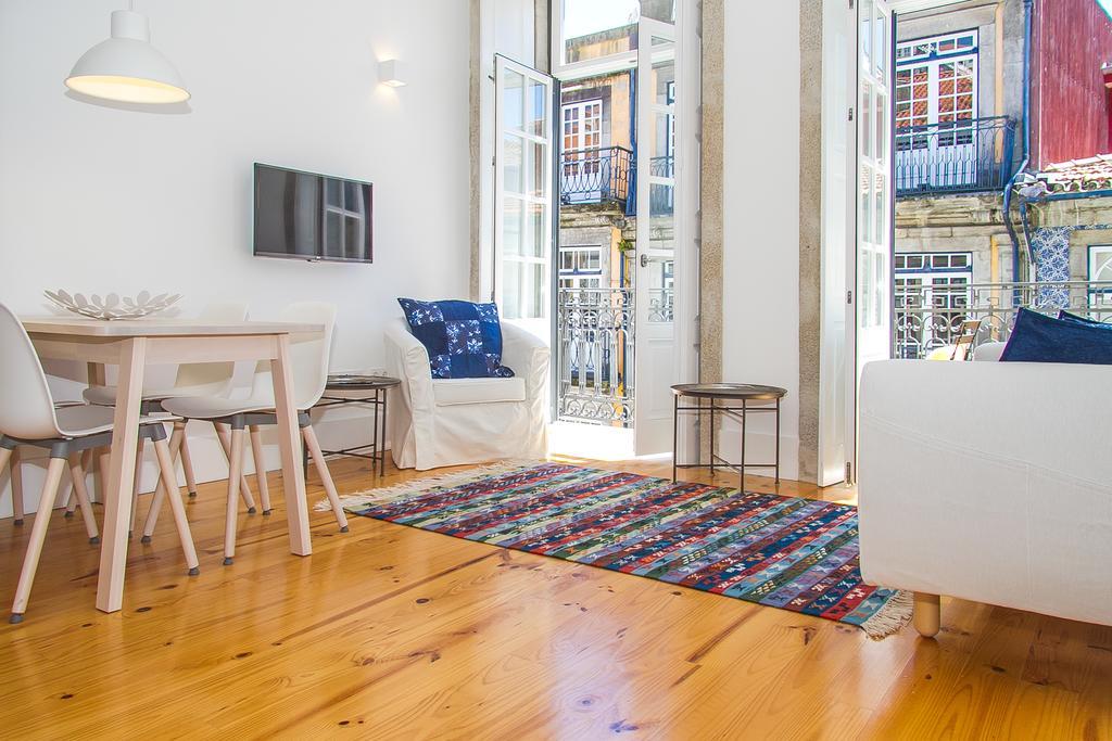 Liiiving In Porto | Blue Flower Apartment Kültér fotó